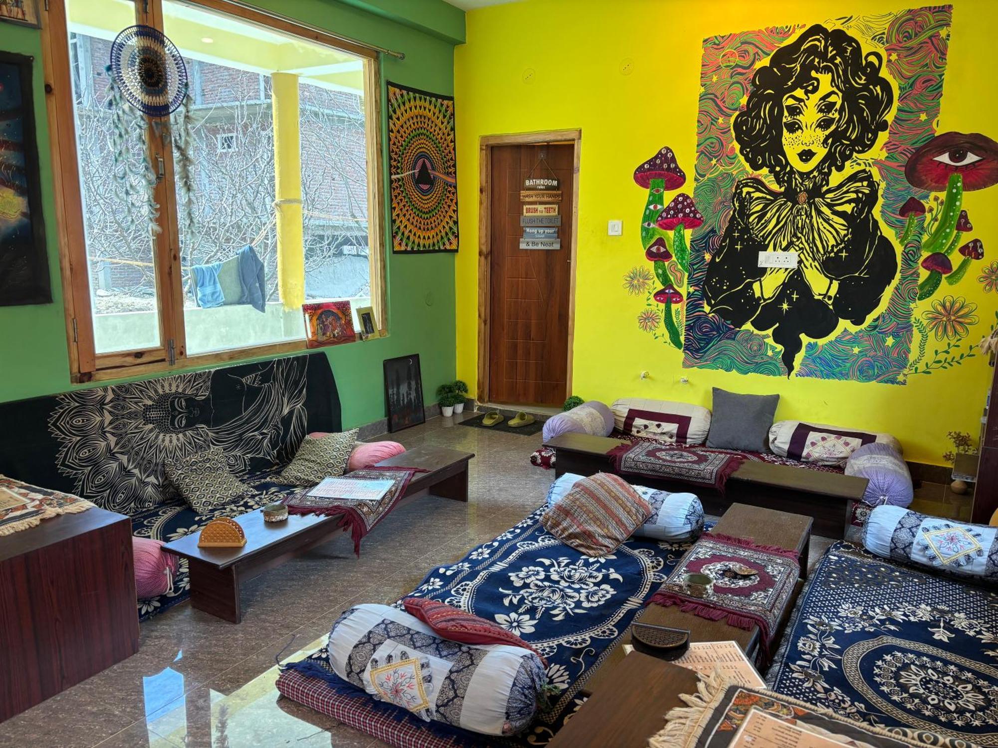 Kalgha Shalom Guesthouse And Cafe מראה חיצוני תמונה